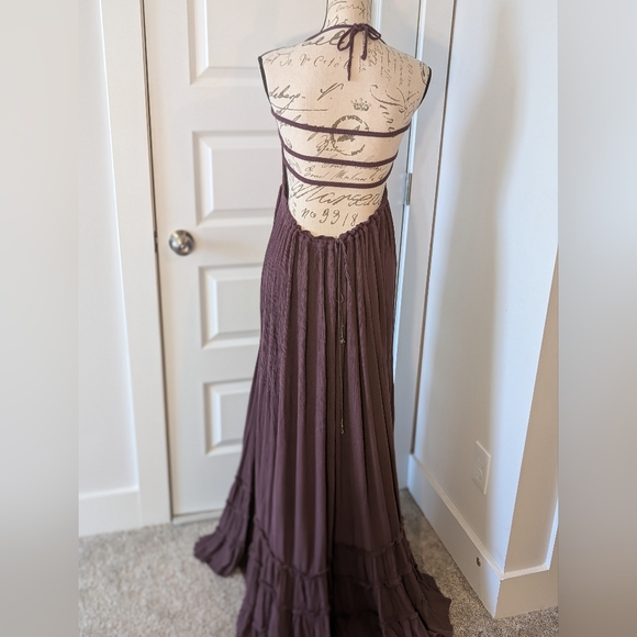 Free People Plum Halter Smocked Maxi Dress Size XL - Picture 2 of 9